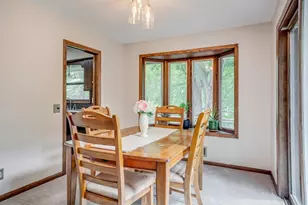15841 N Hillcrest Ct, Eden Prairie, MN 55346 - Photo 12