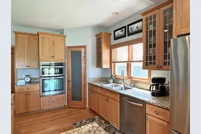 2996 Fairway Drive, Chaska, MN 55318 - Photo 12