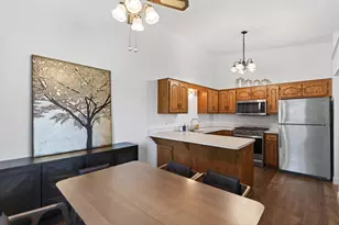 4450 Clover Ln, Eagan, MN 55122 - Photo 8