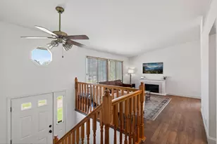 4450 Clover Ln, Eagan, MN 55122 - Photo 6
