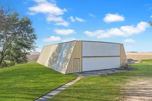17238 County Hwy 46, Vesta, MN 56292 - Photo 16