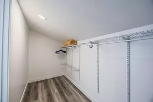 1021 Gardner St E, Wayzata, MN 55391 - Photo 46