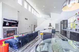 1021 Gardner St E, Wayzata, MN 55391 - Photo 20