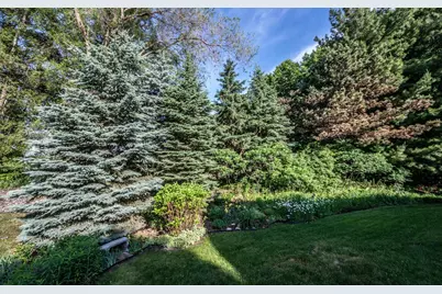2508 Kennelly Place, Burnsville, MN 55337 - Photo 26