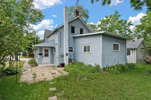 323 Tyler St, Hastings, MN 55033 - Photo 4
