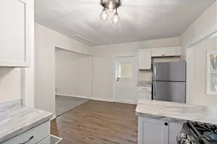 323 Tyler St, Hastings, MN 55033 - Photo 28