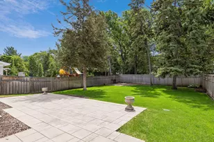 4403 Branson St, Edina, MN 55424 - Photo 54