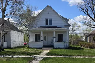 1017 Minnesota Ave NW, Bemidji, MN 56601 - Photo 1
