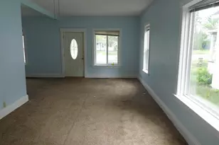 1017 Minnesota Ave NW, Bemidji, MN 56601 - Photo 2