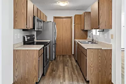 2260 30 1/2 Avenue S, Fargo,  58103 - Photo 8