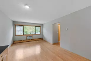 2530 1st Ave S, Minneapolis, MN 55404 - Photo 8