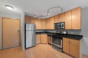 2530 1st Ave S, Minneapolis, MN 55404 - Photo 4