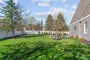 9154 Edinburgh Ln, Woodbury, MN 55125 - Photo 26