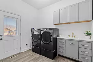 9154 Edinburgh Ln, Woodbury, MN 55125 - Photo 14