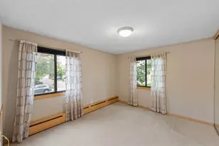 2530 1st Ave S, Minneapolis, MN 55404 - Photo 10