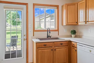 1224 25th Avenue NW, Faribault, MN 55021 - Photo 10