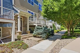 1842 Colonial Ln, Chanhassen, MN 55317 - Photo 1