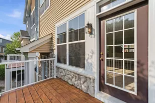 1842 Colonial Ln, Chanhassen, MN 55317 - Photo 26