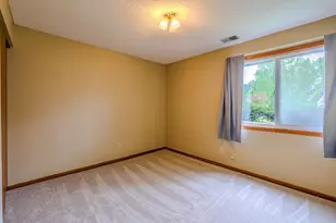 1225 Ferndale St N, Maplewood, MN 55119 - Photo 20