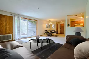 1225 Ferndale St N, Maplewood, MN 55119 - Photo 1