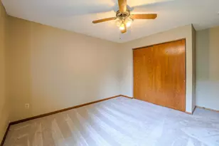 1225 Ferndale St N, Maplewood, MN 55119 - Photo 24