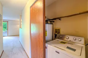1225 Ferndale St N, Maplewood, MN 55119 - Photo 24