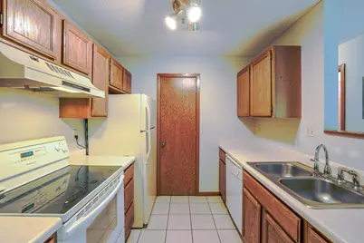 1225 Ferndale Street N #B1, Maplewood, MN 55119 - Photo 14
