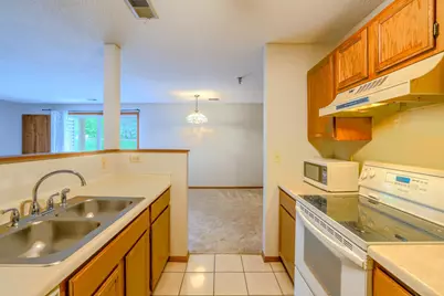 1225 Ferndale Street N #B1, Maplewood, MN 55119 - Photo 8