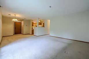 1225 Ferndale St N, Maplewood, MN 55119 - Photo 16