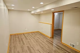 5377 Quincy St, Mounds View, MN 55112 - Photo 20