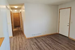 5377 Quincy St, Mounds View, MN 55112 - Photo 6