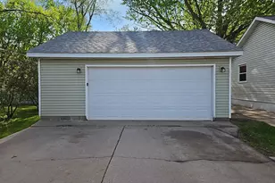 5377 Quincy St, Mounds View, MN 55112 - Photo 36