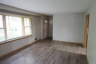 1771 City Heights Dr, Maplewood, MN 55117 - Photo 4