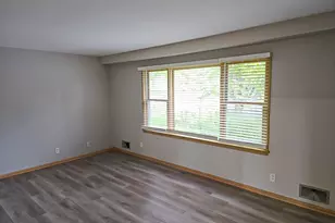 1771 City Heights Dr, Maplewood, MN 55117 - Photo 6