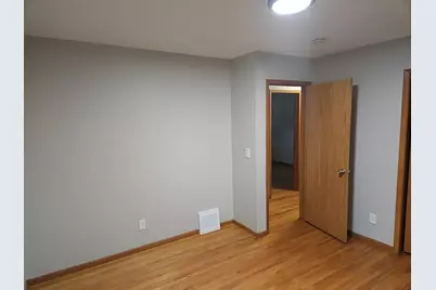 7025 Grimes Avenue N, Brooklyn Center, MN 55429 - Photo 30