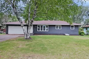 7025 Grimes Ave N, Brooklyn Center, MN 55429 - Photo 2