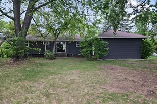 7025 Grimes Ave N, Brooklyn Center, MN 55429 - Photo 42