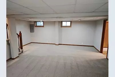 7025 Grimes Avenue N, Brooklyn Center, MN 55429 - Photo 32