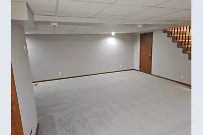 7025 Grimes Avenue N, Brooklyn Center, MN 55429 - Photo 32