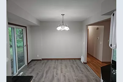 7025 Grimes Avenue N, Brooklyn Center, MN 55429 - Photo 12