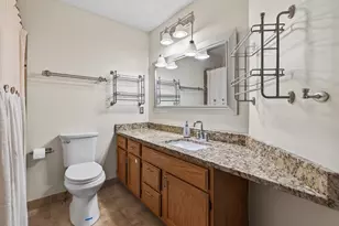 1063 Duckwood Dr, Eagan, MN 55123 - Photo 16