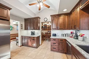 100 Shady Oak Cir, Delano, MN 55328 - Photo 4
