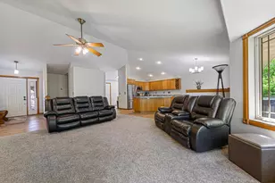 905 Brook Ln NE, Owatonna, MN 55060 - Photo 14