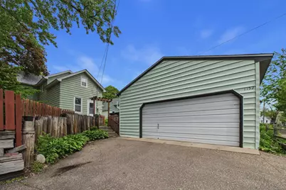 1152 Ross Avenue, Saint Paul, MN 55106 - Photo 2