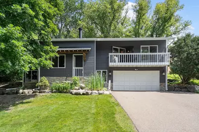 17700 Arrowhead Trail, Minnetonka, MN 55345 - Photo 2
