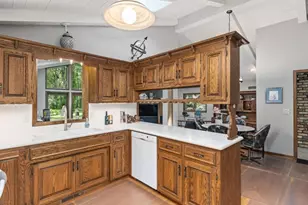 8127 Pennsylvania Cir, Bloomington, MN 55438 - Photo 8