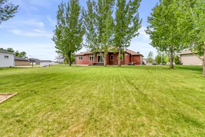 5831 Autumn Drive S, Fargo, ND 58104 - Photo 58