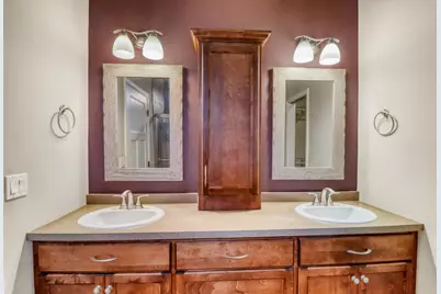 5831 Autumn Drive S, Fargo, ND 58104 - Photo 32