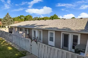 1402 McNally Dr, Winona, MN 55987 - Photo 18