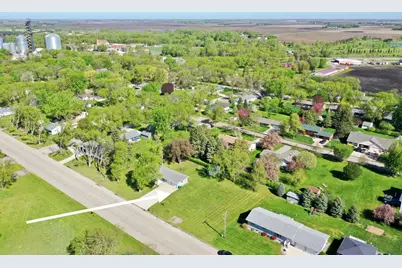 606 3rd Avenue S, Raymond, MN 56282 - Photo 8